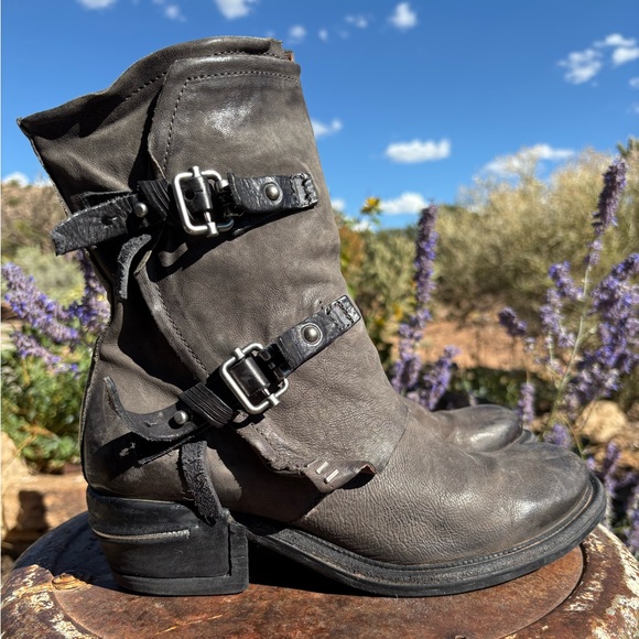 A.S.98 Chilly Boots - Picture 1 of 16